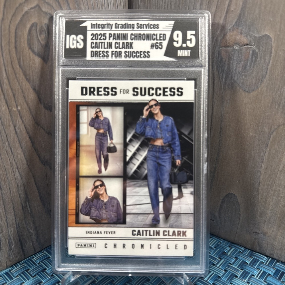 2025 Panini Caitlin Clark Chronicled‎ Dress For Success Caitlin Clark #70 Gem 10